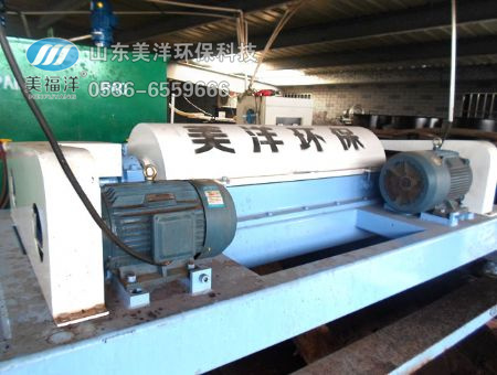 點擊查看詳細信息<br>標題：臥螺離心機 閱讀次數(shù)：3105